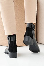 Schwarze Damen-Lederstiefel fr Frhling und Herbst 2505383 Foto №4