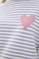 Knitted jumper with stripe pattern and decorative heart  4038384 photo №4