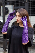 Длинные лаковые перчатки утепленные фиолетового цвета Without 8048394 фото №2