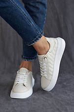 Light leather sneakers for autumn with a white sole  8019404 photo №7