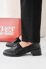 Women's spring-autumn black leather shoes  2505406 photo №1
