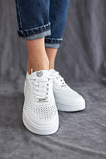 Women's summer sneakers in white perforated leather  8019408 photo №3