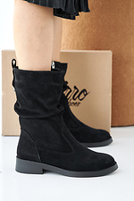 Winterstiefel fr Damen aus schwarzem Wildleder  2505412 Foto №4