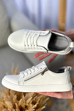 Casual white sneakers in leather with zip  8018417 photo №1