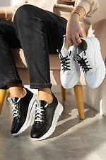 Черные кожаные кроссовки на белой платформе 8019419 фото №2