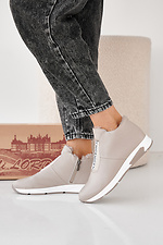 Damen-Wintersneaker aus beigem Leder 2505427 Foto №4