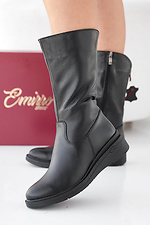 Schwarze Damen-Winterstiefel aus Leder 2505434 Foto №2