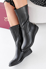 Black winter leather women's boots  2505434 photo №7