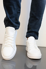 Spring men's sneakers made of white genuine leather  8019435 photo №2