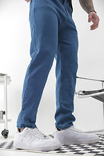 Мужские джинсы Regular Fit Karma голубого цвета Without 8049436 фото №5