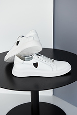 Весняні чоловічі кросівки із натуральної шкіри білого кольору  8019443 фото №3