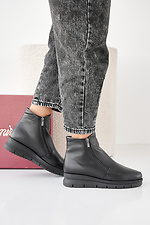Black winter leather women's boots  2505445 photo №6