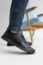 Весенние мужские кроссовки из натуральной кожи черного цвета 8019447 фото №1
