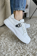 White leather women's sneakers with decor  8018448 photo №4