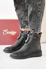 Black winter leather women's boots  2505449 photo №5