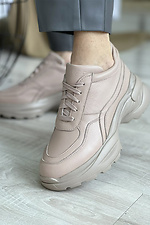 Plateau-Sneakers aus beigefarbenem Leder für Damen  8018449 Foto №2