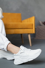 Кожаные женские кроссовки белого цвета 8018456 фото №13