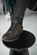 Кожаные мужские кроссовки коричневого цвета  8018461 фото №8