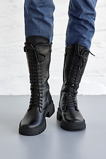 Schwarze Winterstiefel für Damen aus Leder 2505462 Foto №2