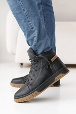 Herren-Wintersneaker aus Leder in Schwarz-Beige  2505463 Foto №1