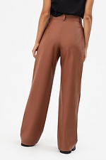 Женские широкие брюки из эко-кожи коричневого цвета Garne 3041464 фото №5