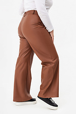 Жіночі широкі штани з еко-шкіри коричневого кольору Garne 3041464 фото №11