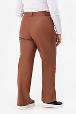 Жіночі широкі штани з еко-шкіри коричневого кольору Garne 3041464 фото №12