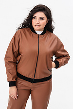Damen-Bomberjacke SOFO aus braunem Öko-Leder. Garne 3041467 Foto №10