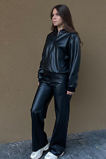 Damen-Bomberjacke SOFO aus schwarzem Öko-Leder Garne 3041468 Foto №21
