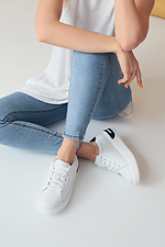 Белые кожаные кроссовки на платформе  4205469 фото №4
