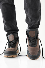 Schwarzbraune Herren-Winterstiefel aus Leder 2505475 Foto №2