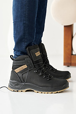 Schwarze Winterstiefel für Herren aus Leder 2505476 Foto №2