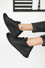 Жіночі шкіряні кросівки чорного кольору на платформі  8019479 фото №6