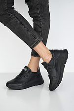 Жіночі шкіряні кросівки чорного кольору на платформі  8019479 фото №8