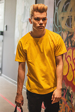 Хлопковая футболка желтого цвета с рукавами реглан Custom Wear 8025482 фото №1