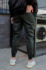 Зеленые коттоновые штаны джоггеры на манжетах Without 8048492 фото №4