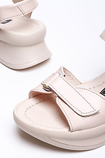 Light leather wedge sandals with Velcro  4205497 photo №4