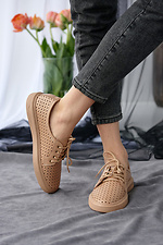 Beige leather summer sneakers with perforations  8019498 photo №8