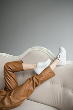 Белые женские кроссовки из натуральной кожи на платформе  8018500 фото №1