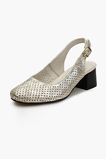 Geschlossene Ledersandalen mit kleinem quadratischem Absatz 4205501 Foto №2