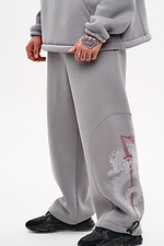 Jogginghose mit weitem Bein und „Ryuu“-Stickerei, grau TUR WEAR 8037507 Foto №1