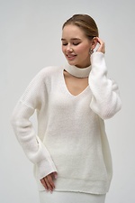 Biały sweter  4038508 zdjęcie №1