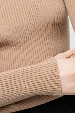 Camel colored sweater  4038512 Foto №4