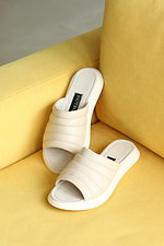 Beige quilted leather slippers  4205512 photo №4
