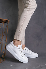 White women's sneakers made of genuine leather  8018515 photo №2