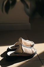 Massive white leather slippers in a sporty style  4205522 photo №3