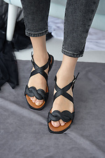 Offene Sommersandalen aus echtem Leder 8019524 Foto №4