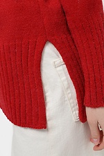 czerwony sweter  4038527 zdjęcie №4