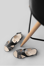 Czarne skórzane sandały na małym obcasie  4205532 zdjęcie №3