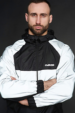 Schwarze Windbreaker-Frühlingsjacke mit reflektierenden Ärmeln mit Reißverschluss Custom Wear 8025548 Foto №4